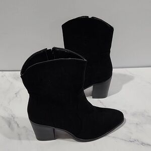 Olivia & Kate Black Block Heel Brand New Zip  Boots